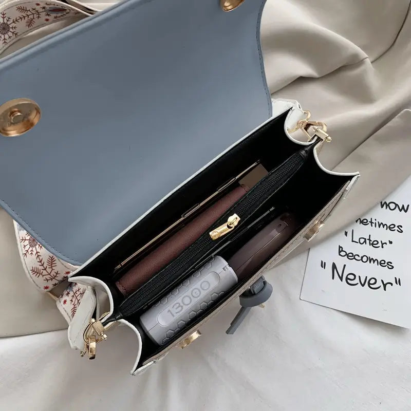 Alina™ | Schultertasche mit Riegel-Design