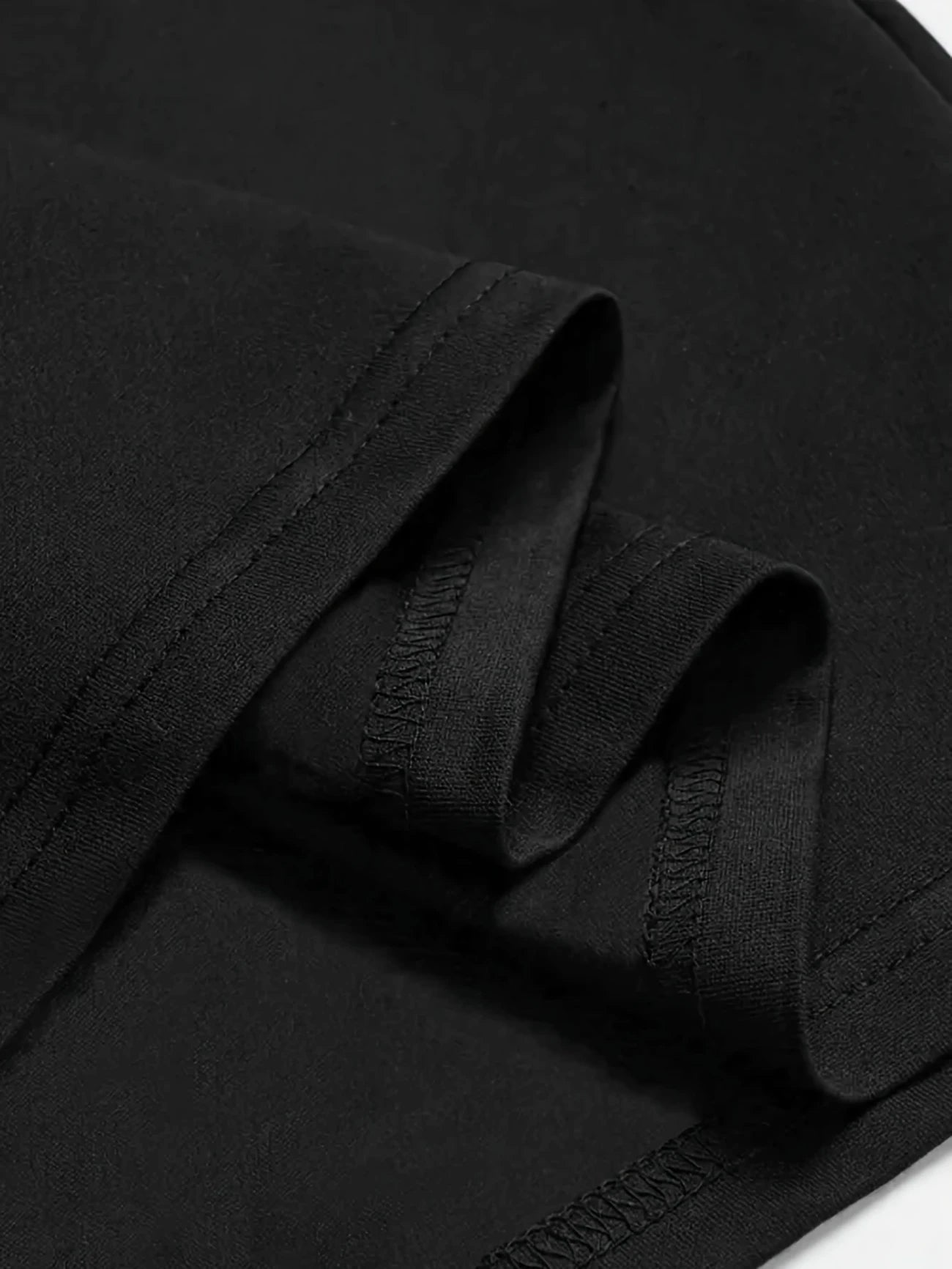 Daisuke™ – T-Shirt Oversize con Orso Stilizzato