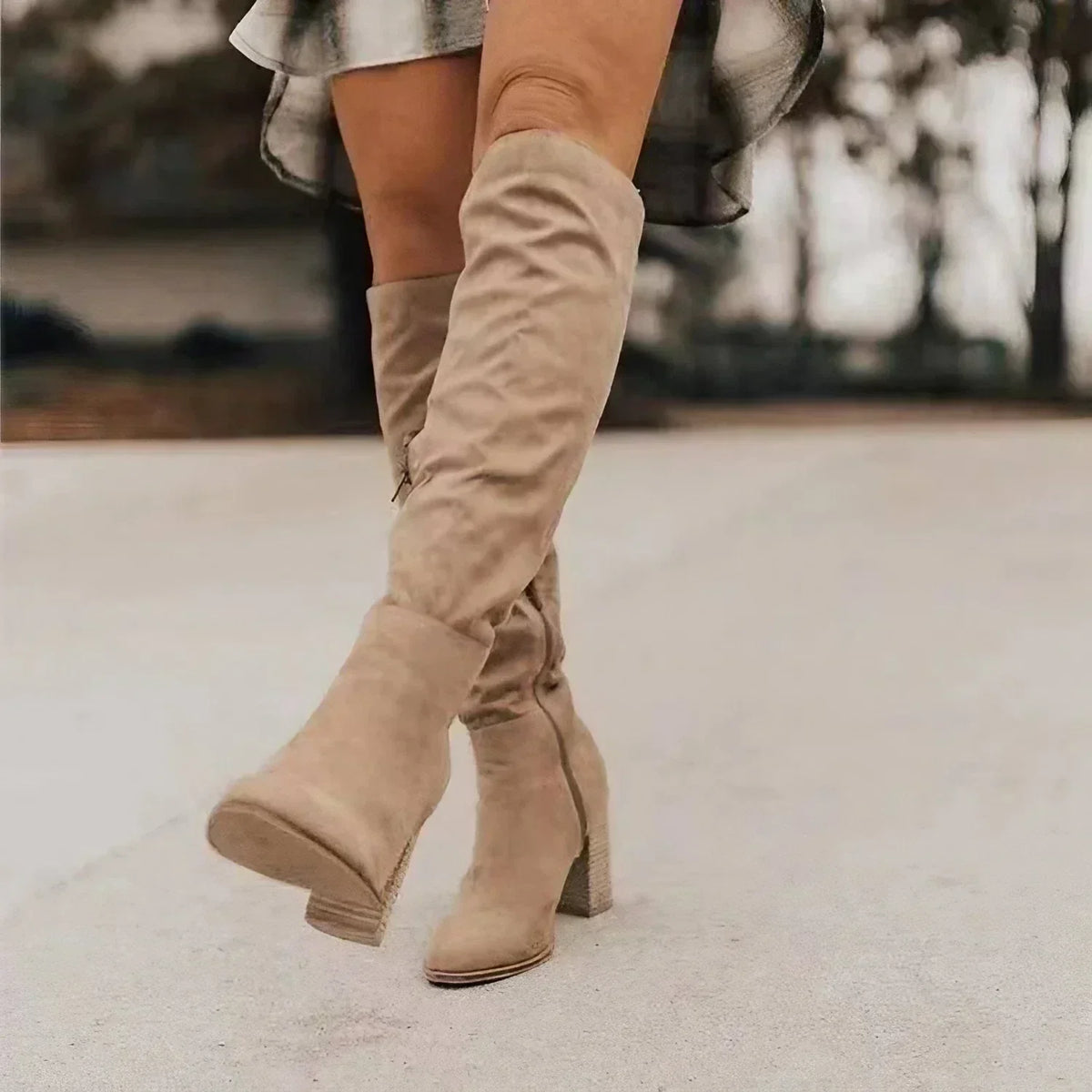 Alexane™ | Lange Wildlederstiefel